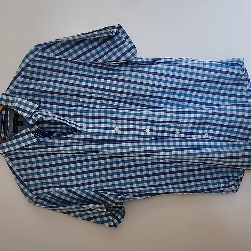 Checkered button-down shirt - short sleeves